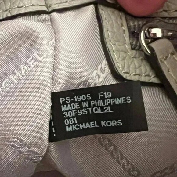 MICHAEL KORS CONVERTIBLE GREY PEBBLED CROSSBODY PURSE SHOULDER BAG SILVER ACCENT - Picture 12 of 12